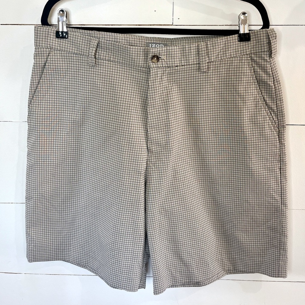 IZOD Extremefunction Plaid Golf Shorts Men's 36 Tan Plaid‎ Golf Apparel